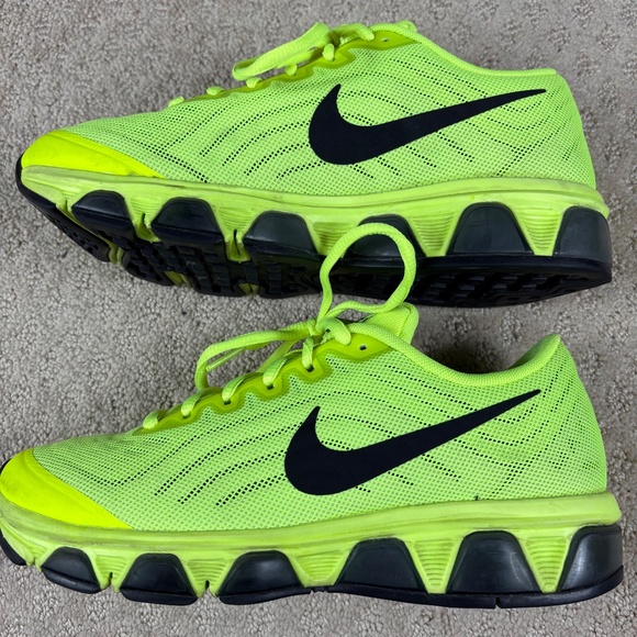 Nike | Air Max Tailwind 6 GS - Volt/Black - Picture 3 of 8